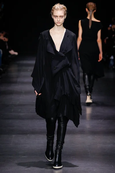 Look 7